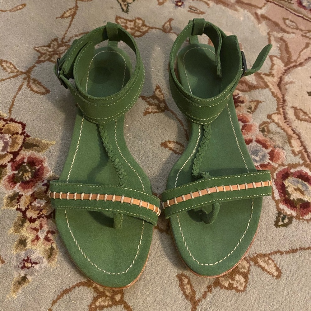 🆕True Religion Leather sandals